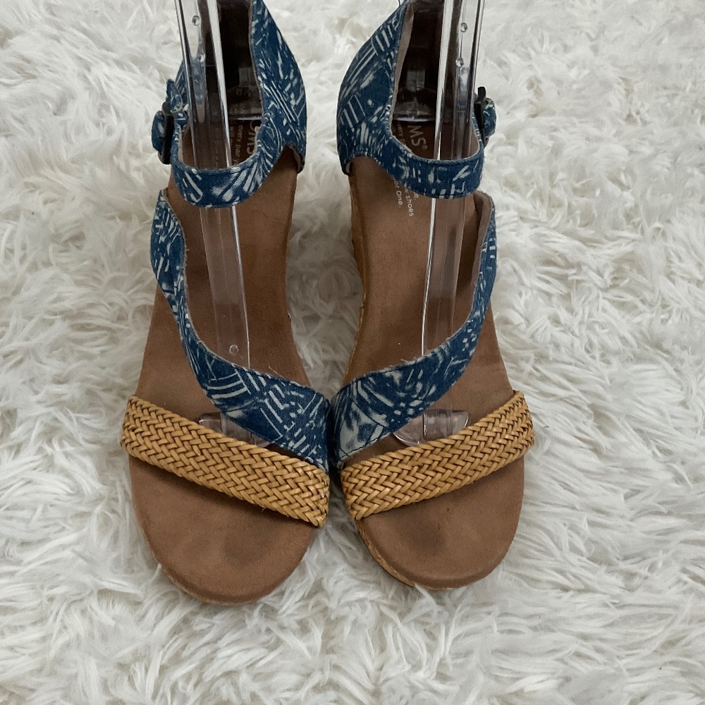 Toms Printed Platform Wedge Sandals - Blue/Tan - Size‎ 9